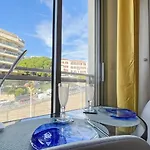Modest In Le Suquet Apartment
